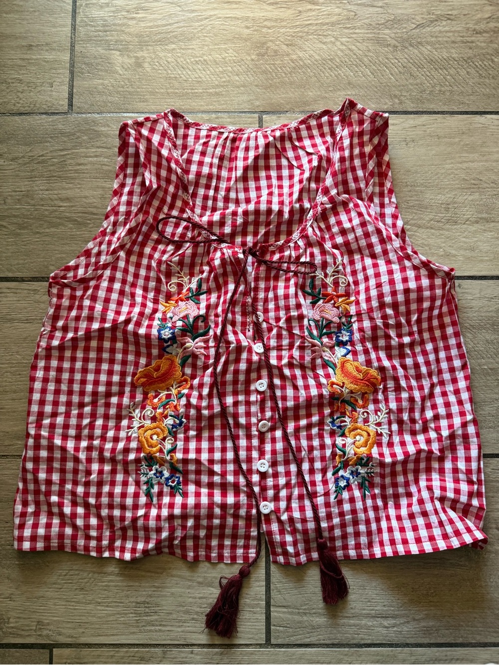 Red White Gingham Embroidered Button Front Tank